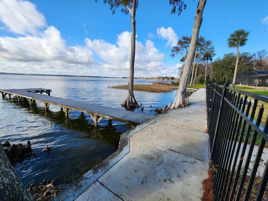 Paradise On Lake Harris Apt #202 ليسبورغ المظهر الخارجي الصورة